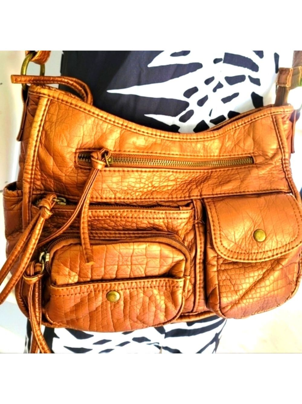 Bueno Women's Medium Purse Bronze
